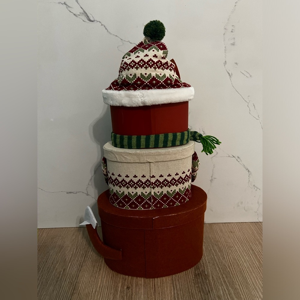 Festive Fox Stacking Boxes - Picture 2 of 8